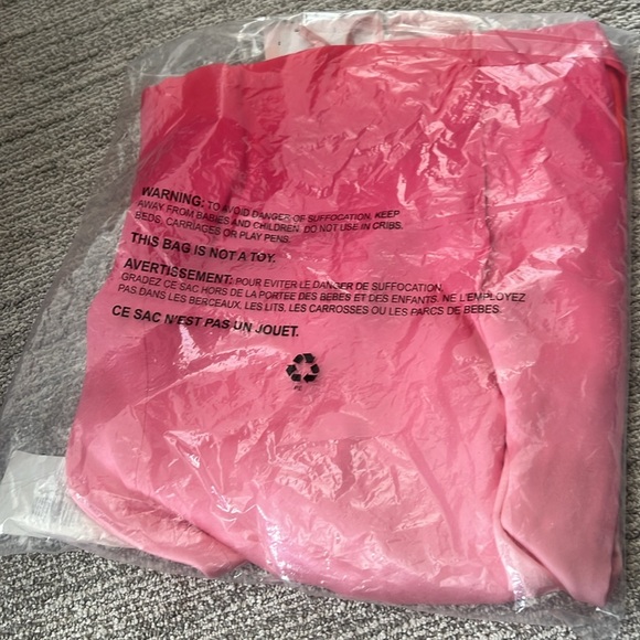 Badgley Mischka Mulberry Silk Wide Leg Pants in Ombré Pink 🆕 - Picture 3 of 3